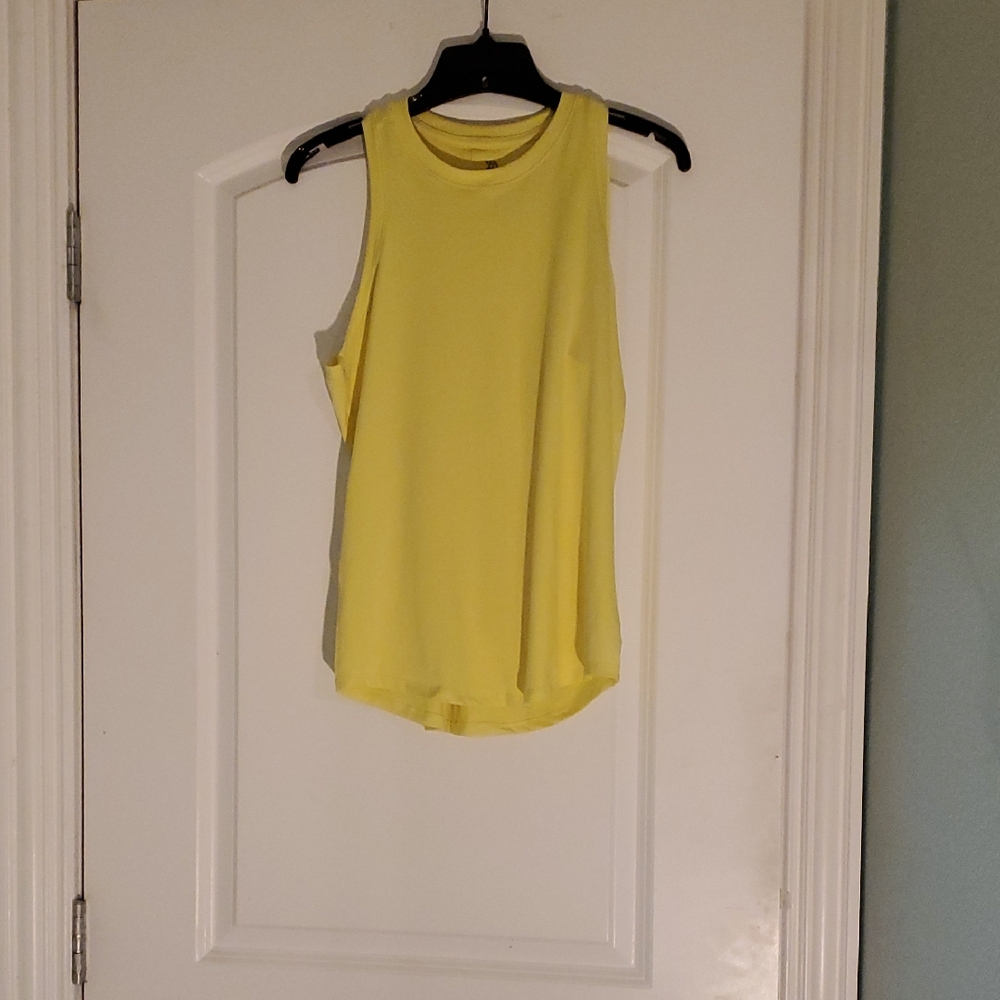all in motion Yellow Sleeveless Crewneck Tank Top